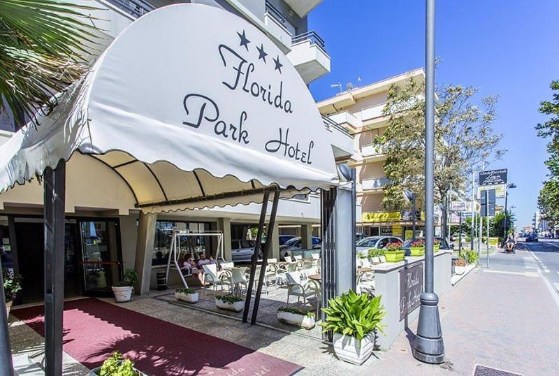 Florida Park Hotel ベラーリア・イジェア・マリーナ エクステリア 写真