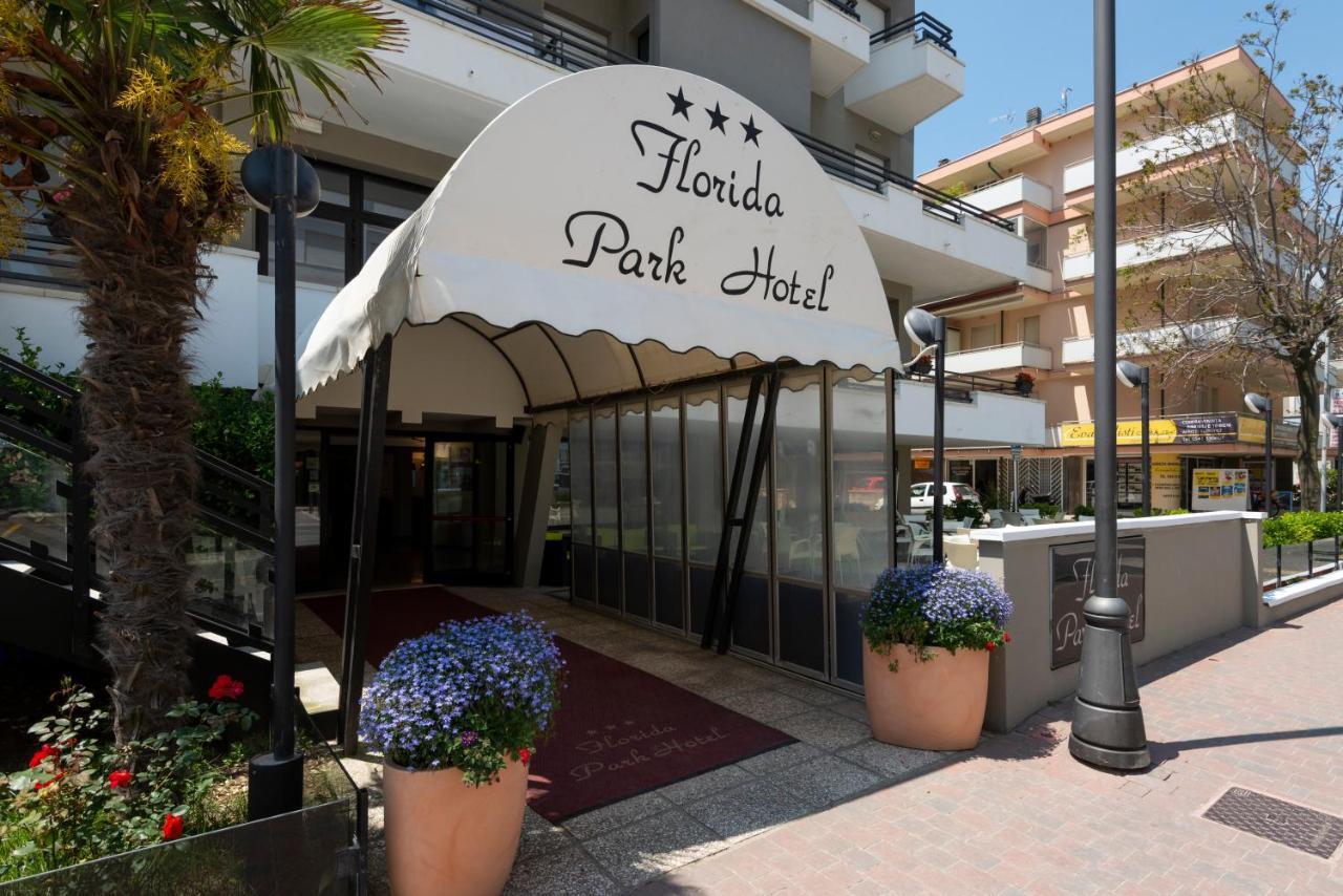 Florida Park Hotel ベラーリア・イジェア・マリーナ エクステリア 写真